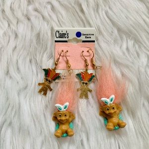 Vintage Pair of Troll Doll Dangle Earrings Unworn NEW Easter Bunny